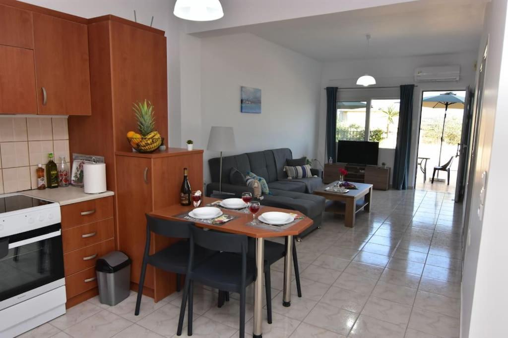 Iakovos Apartments Хорафакия Экстерьер фото
